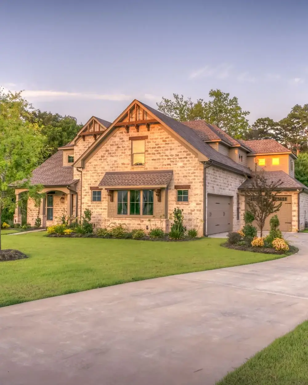 Thick healthy green lawn in front of a home in Greenville, South Carolina